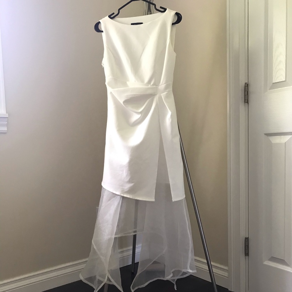 Simple wedding dress
